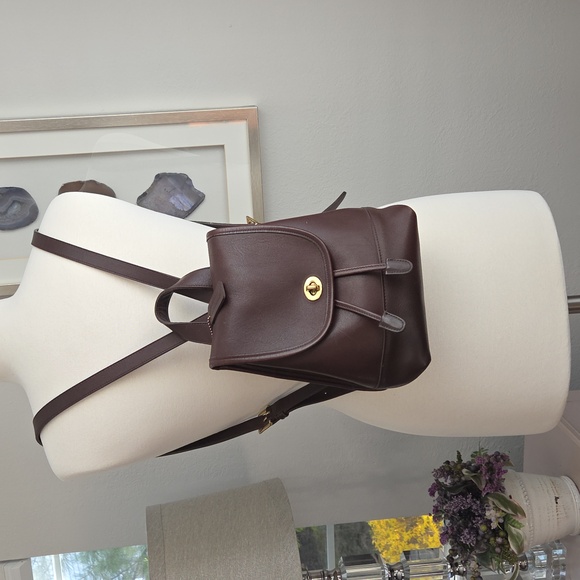 Coach Vintage Backpack - Picture 4 of 16